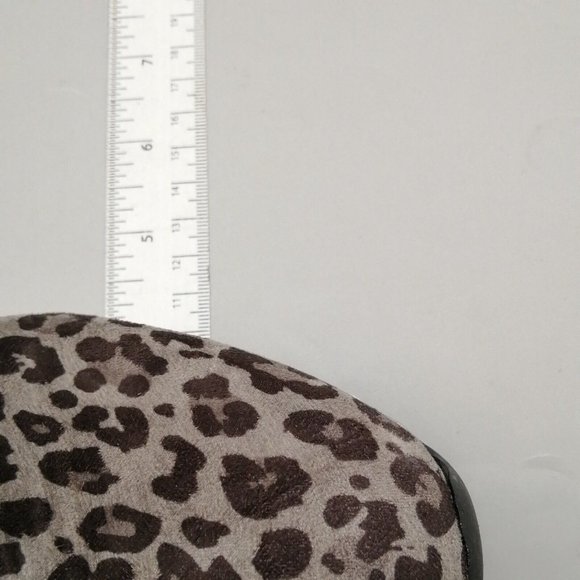 Kenneth Cole Reaction Womens Cameron Chelsea Sneakers Gray Black Leopard‎ 8.5M - Picture 6 of 9